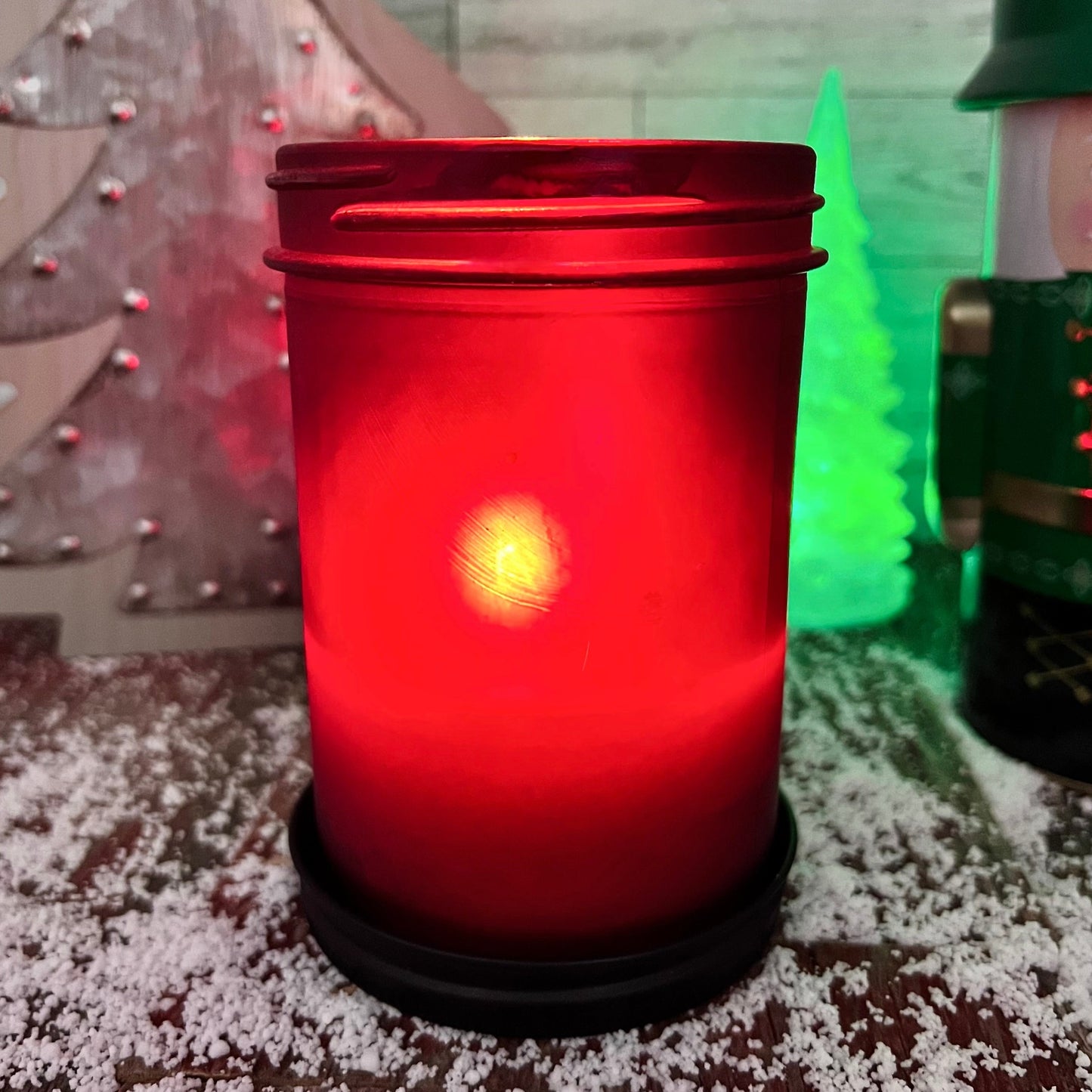 Winter Frosted Candle | Vanilla Pine | 14.6 oz